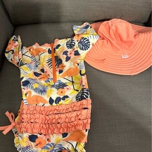 Ruffle Butts Rashguard and Hat (6-12 mos)